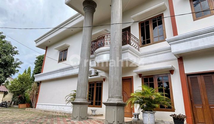 Tanah Luas Bangunan Besar Siap Huni Dekat Lebak Bulus