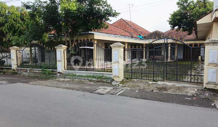 Rumah Tempat Tinggal SHM dan Nyaman di Cipedes, Tasikmalaya Rumah Tempat Tinggal SHM dan Nyaman di Cipedes, Tasikmalaya