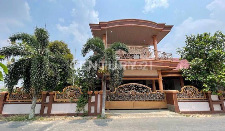 Di  Rumah Mewah Full Furnish Di Lampung 1