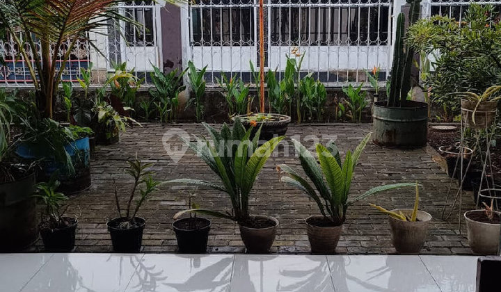 For Sale Strategically Located House in Garut City