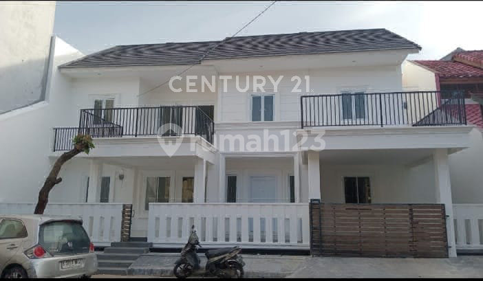 Dijual Rumah 2 Lantai Baru Renovasi di Bsd Melati Mas