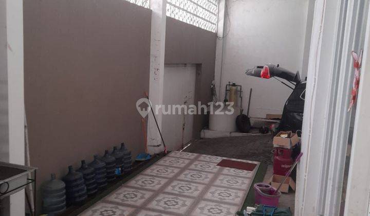 Rumah 2 Lantai Ada Ruang Usaha di Jl Supriyadi, Semarang 2