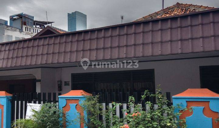 Rumah Dijual Strategis Untuk Usaha Kos di Kuningan, Jakarta Selatan. Nego Habis  2