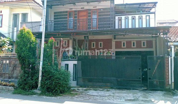 Di Jual Rumah Tengah Kota Bandung Siap Huni Nyaman 1