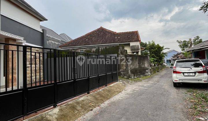 Rumah Modern Limasan Di Madinah Residence Dekat Sma N 2 Ngaglik Sleman 2