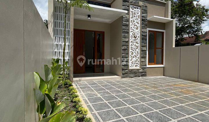 Rumah Baru Limasan Modern di Jalan Letkol Subadri dekat Pasar Cebongan, Mlati 2