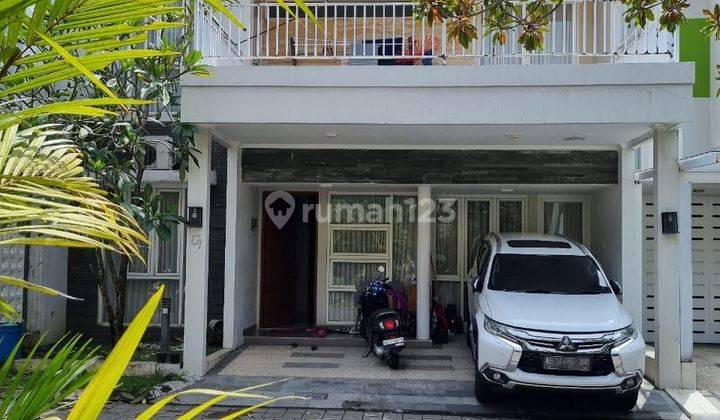 Rumah Mewah 2 Lantai Dalam Perumahan Dekat Terminal Jombor Sleman 1