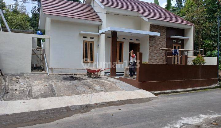 Rumah Minimalis Modern Dekat Cebongan Margomulyo Seyegan Sleman 1