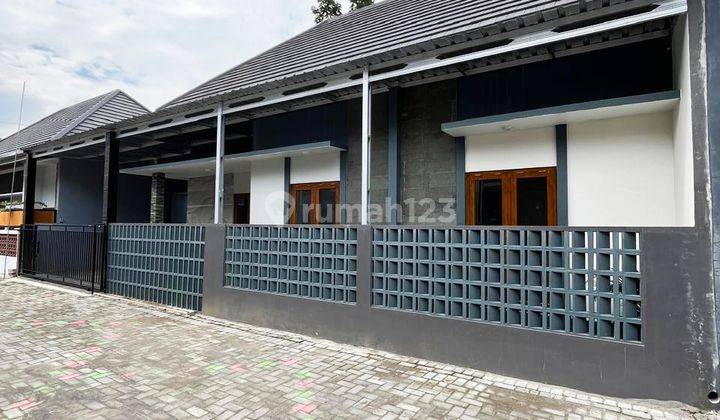 Rumah Baru Limasan Tata Ruang Lega Di Jalan Kaliurang Km 13 Ngemplak Sleman 1