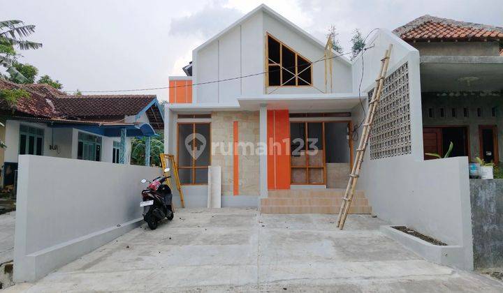 Rumah Scandinavian Sisa Tanah Belakang Luas Di Bantul Yogyakarta 1