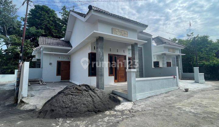 Rumah Baru Limasan Di Margokaton Sayegan Sleman 1