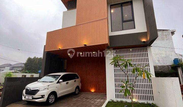 Rumah Kontemporer 2 Lantai Di Purwomartani Sleman 1