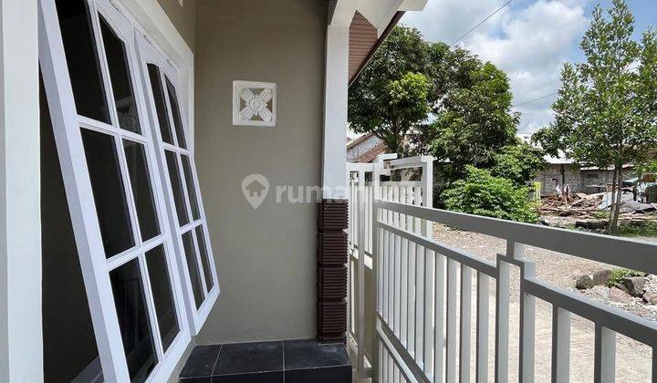 Rumah 2 Lantai Fully Furnished Di Utara Tajem Wedomartani 2