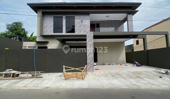 Rumah Mewah Premium 2 Lantai Di Utara Jogja Bay Wedomartani 1