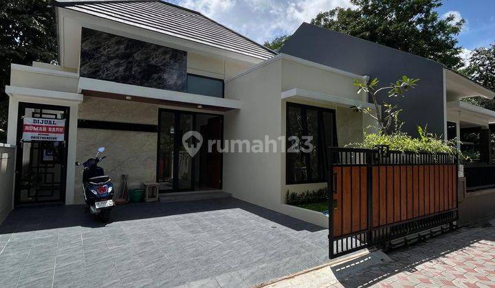 Rumah Mewah Limasan Modern Di Jalan Gito Gati Ngaglik Sleman 2