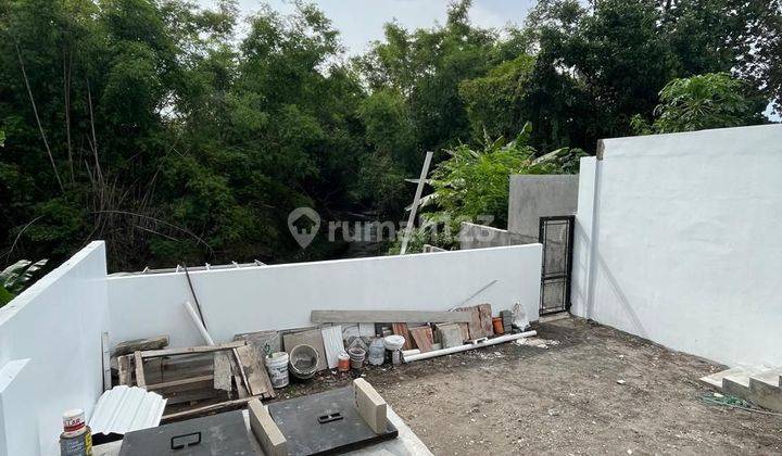 Rumah Mewah Konsep Villa Ada Kolar Renang  Di Piyungan Bantul 2