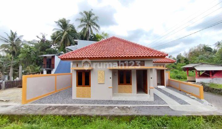 Rumah Hook Di Jalan Magelang Tempel Dekat Polres Sleman 1