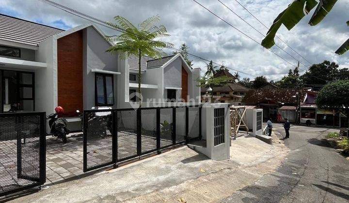 Rumah Modern Scandinavian Di Mlati Sleman 2