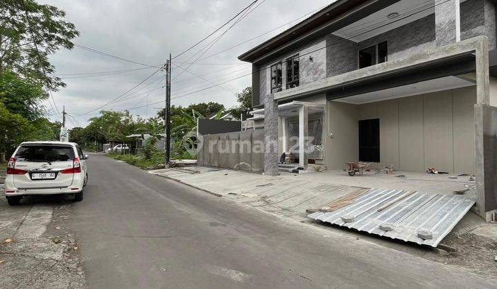 Rumah Mewah Premium 2 Lantai Di Utara Jogja Bay Wedomartani 2