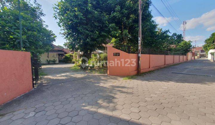 Rumah Mewah Etnik Joglo Di Wonocatur Dekat Kota Jogja 1