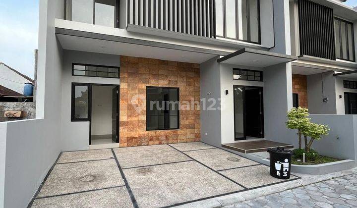 Rumah Mewah 2 Lantai Di Kadirojo Purwomartani Sleman 2