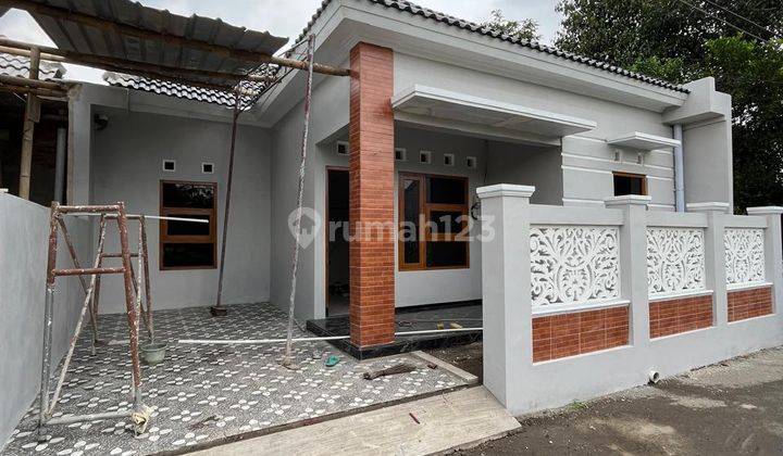 Rumah Baru Modern Di Selomartani Kalasan Sleman Dekat Balai Desa, Kalasan 2