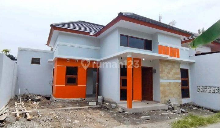 Rumah Baru Dekat Komplek Pemda Bantul di jalan Parangtritis km 12 Bakulan Jetis Bantul, Jetis 1