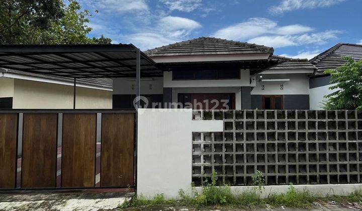 Rumah Mewah Semi Furnished Di Pendowoharjo Sleman Dekat Sch Dan Jejamuran 1