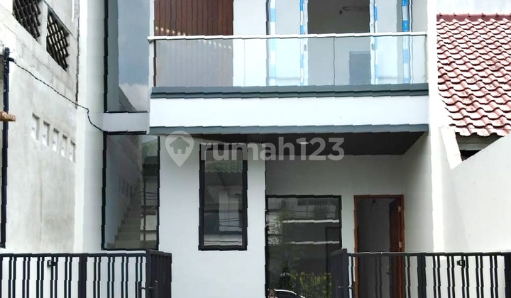Rumah Baru Villa Melati Mas Cantik Siap Huni