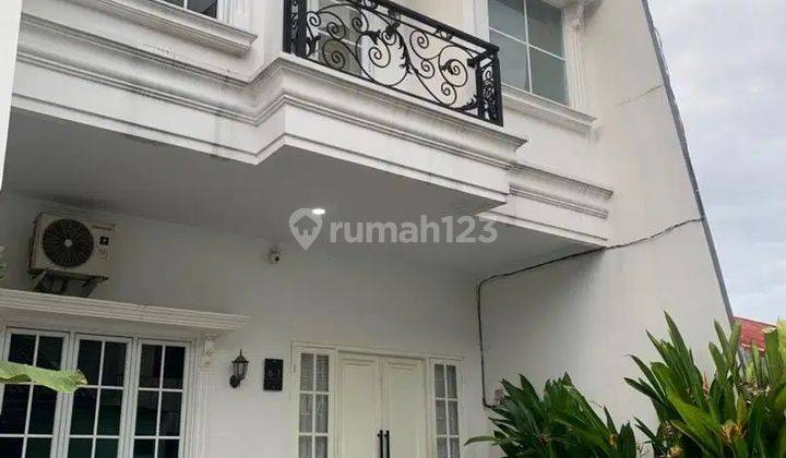 Rumah 2 Lantai Bagus Semi Furnished SHM Depok Beji 1