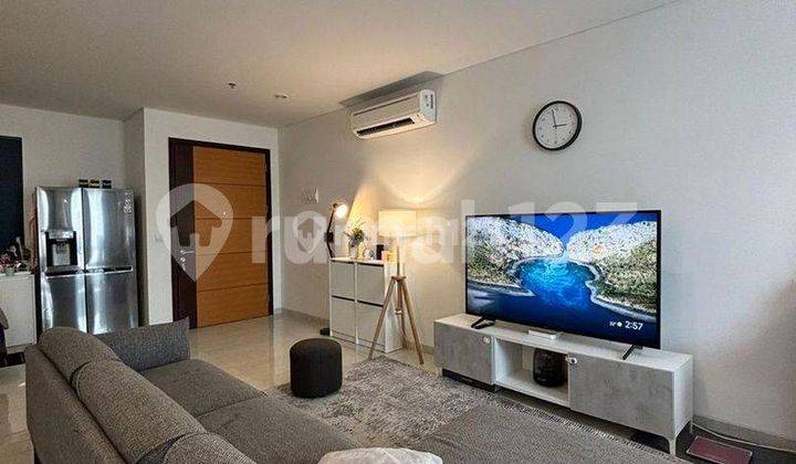 Apartment 2 BR THE LLOYD Bagus Furnished 1