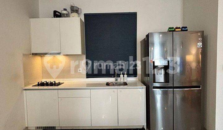 Apartment 2 BR THE LLOYD Bagus Furnished 2