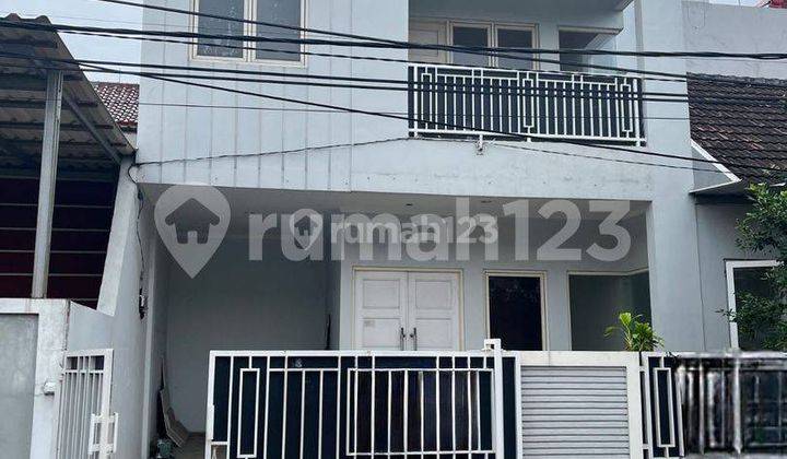 Rumah Bagus SHM Villa Melati Mas, Tangerang Selatan 1