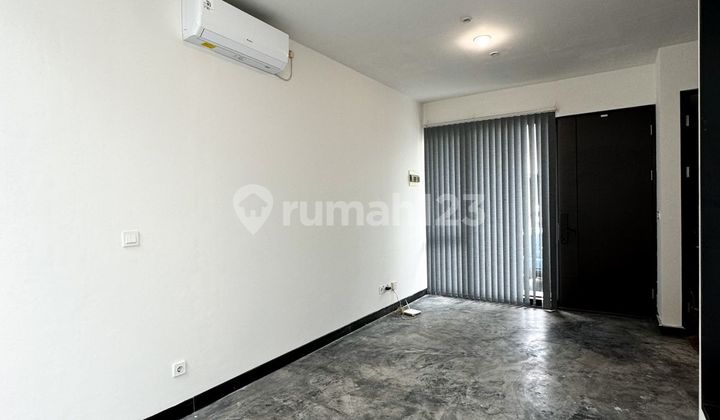 Rumah Citra Garden Puri, Uk 5x12, 2lantai, Semi Furnish, Jakarta