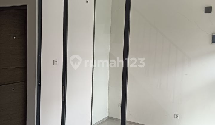 Rumah First Stone Serpong, Lt 40, Lb 44, Kelapa Dua, Tangerang  2