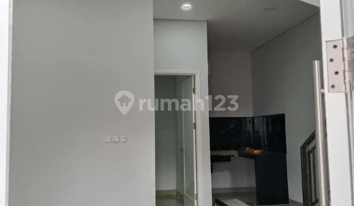 Rumah Kosambi Baru, Uk 5,3x14, 2,5lantai, Jakarta Barat 1