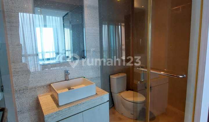 Apartement Residence 8 Apartment 1 BR Furnished Bagus 2