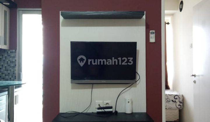 ruang tamu apartement green palace kalibata residence