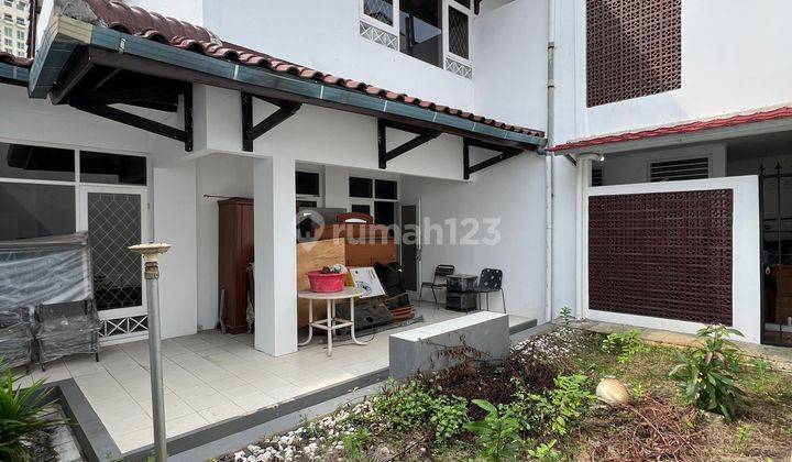 Rumah 2 Lantai di Kebayoran Baru Dekat Dengan Krl 2