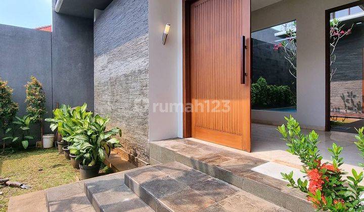 Rumah 2 Lantai di Kemang Selatan, Jakarta Selatan  2