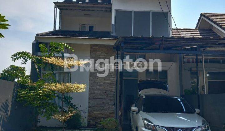 DIJUAL RUMAH 2,5  lantai siap pakai 1