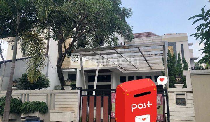 rumah dijual di komplek cantik minimalis  1