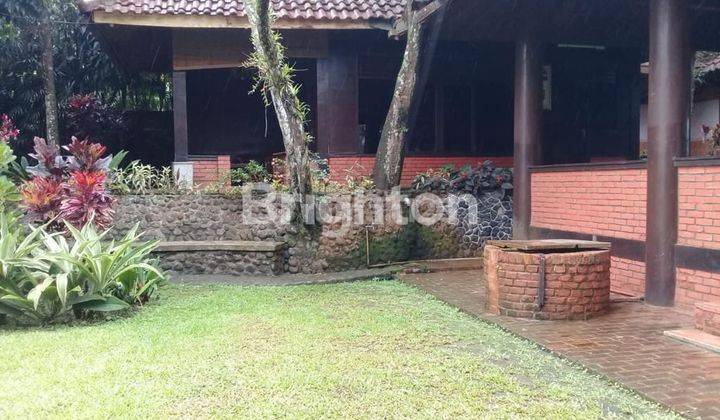 VILLA DIJUAL LOKASI BAGUS HARGA MIRING 2