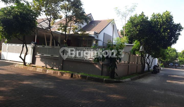 RUMAH DIJUAL DI HOOK LOKASI BAGUS STRATEGIS