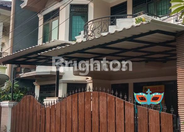 HOUSE FOR SALE / FOR RENT PRIME LOCATION