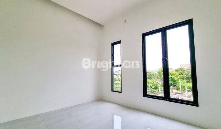 DIJUAL RUMAH CANTIK MINIMALIS SIAP PAKAI MODERN 2 LANTAI 2