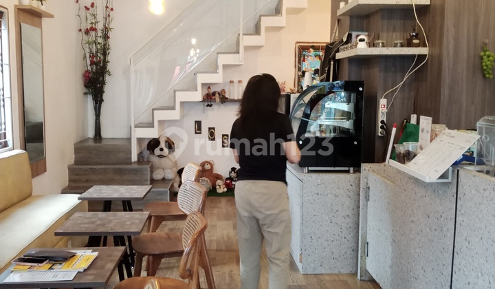 Ruko Strategis Dan Unik Dijual Lokasi Pinggir Jln Besar Ruko Strategis Dan Unik Dijual Lokasi Pinggir Jln Besar