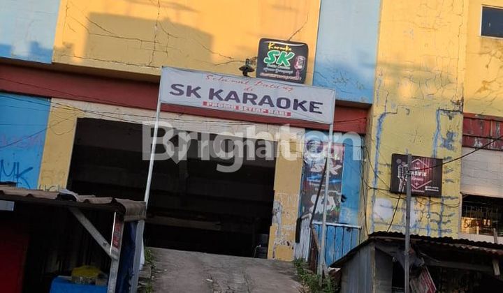 LAND AND BUILDING FOR SALE LOCATED ON THE MAIN ROAD SIDE