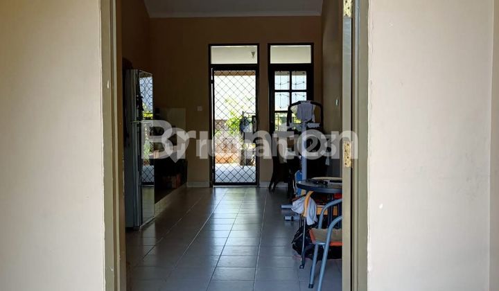 HOUSE FOR SALE IN ARGANIA SENTUL, NEEDS MINOR RENOVATION. 2