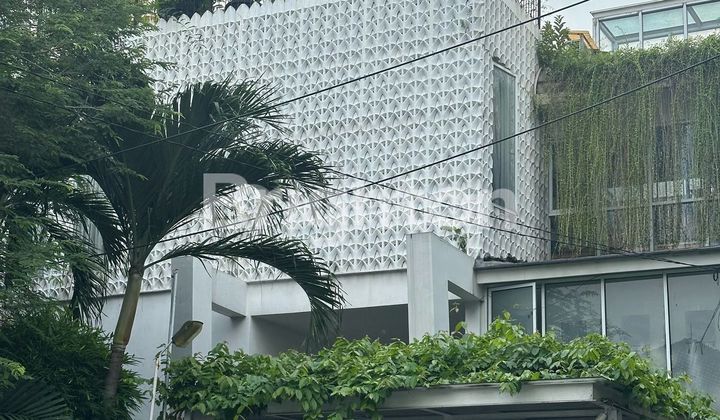 RUMAH DIJUAL CANTIK BERTINGKAT SIAP HUNI RUMAH DIJUAL CANTIK BERTINGKAT SIAP HUNI